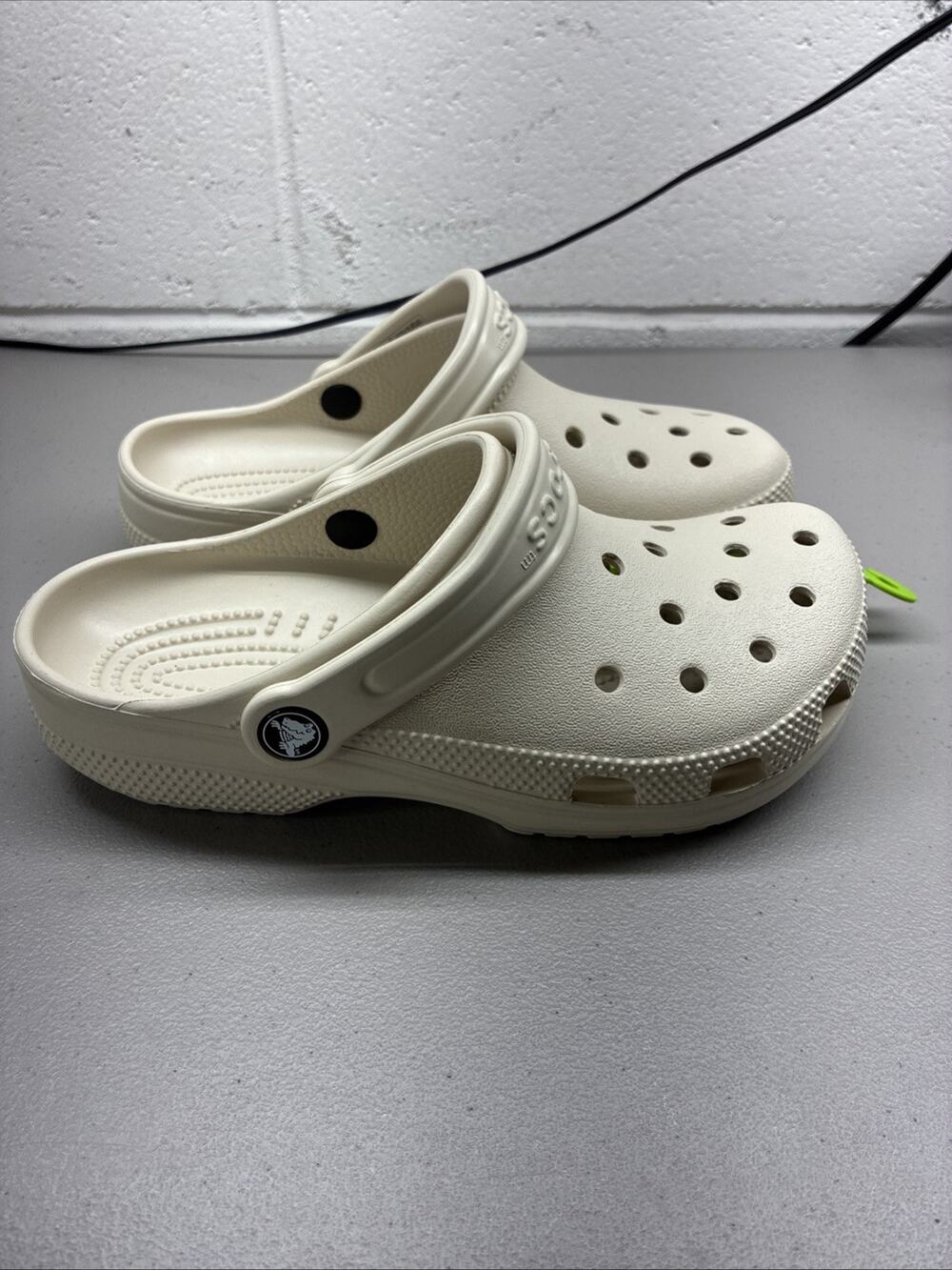 Crocs Classic 10001-2MC Synthetic White/tan Slip On Men's Clog US m4 w6 NWT